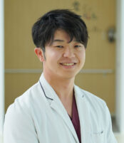 柴　康平医師